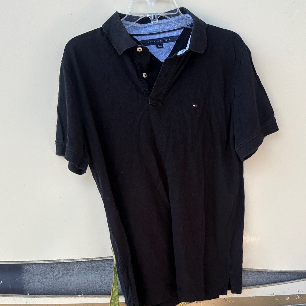 Tommy Hilfiger Men's Polo in Black